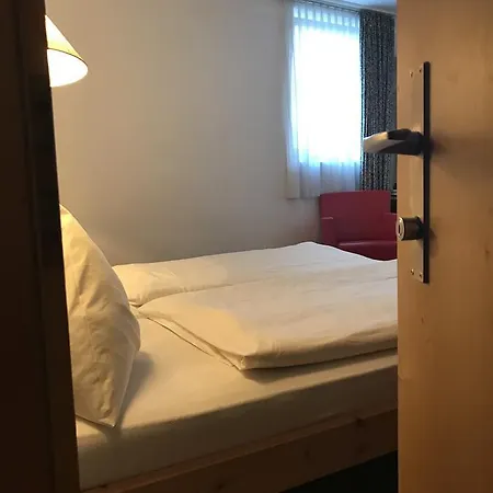 Bed & Breakfast Easy Celerina-st. Moritz 3*